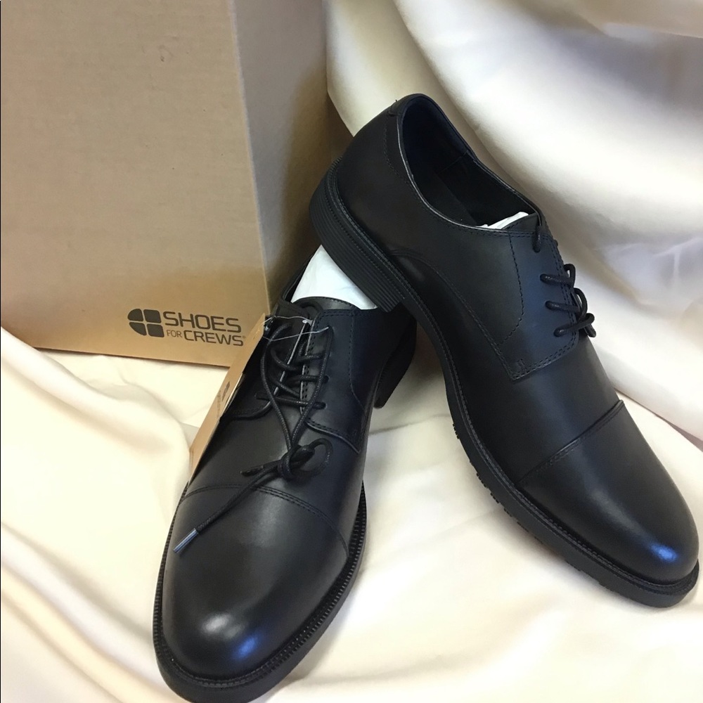 Senator: Men’s Size 12 Black Slip-Resistant Dress Shoes